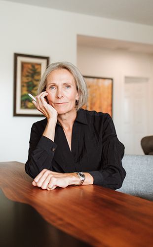 Lucinda Holliday, Separation & Divorce Consultant